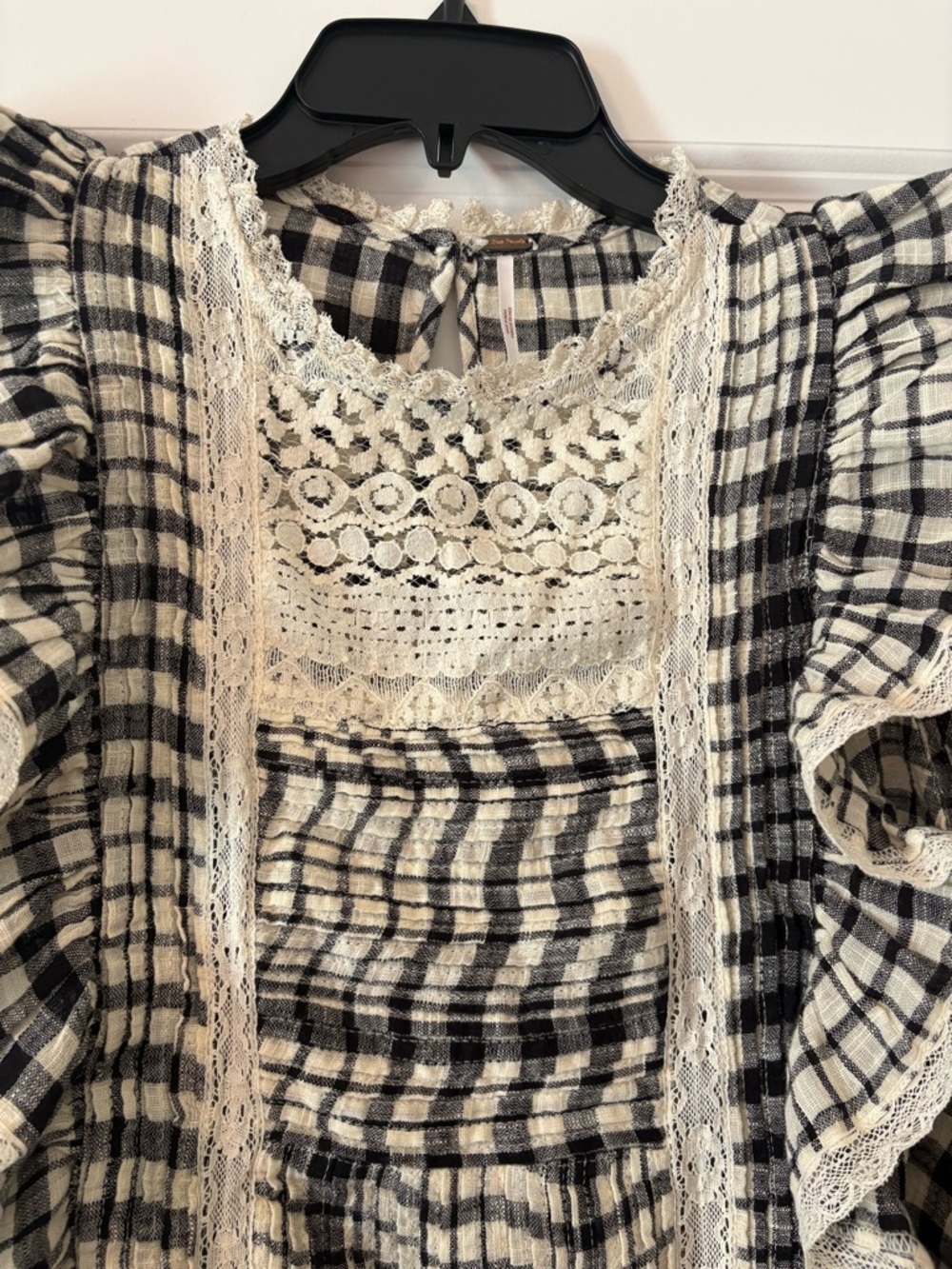 Rare Free People Black and Cream Plaid Ruffle Cropped Top & Shorts Set - Picture 3 of 10